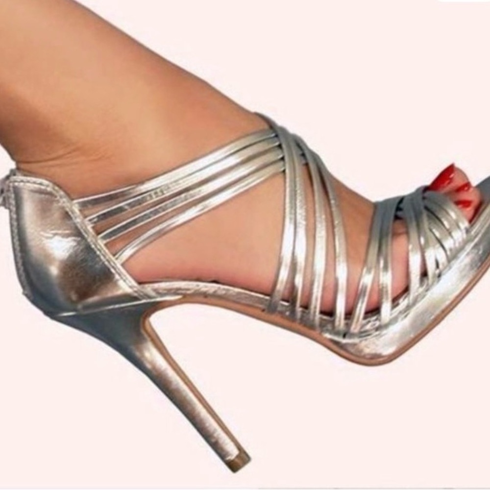 CHINESE LAUNDRY Silver Strappy Platform Heels 6.5 Prom - Picture 2 of 9